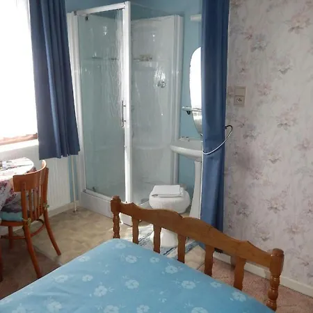 Habitación en casa particular Au Logis Fleuri Francorchamps